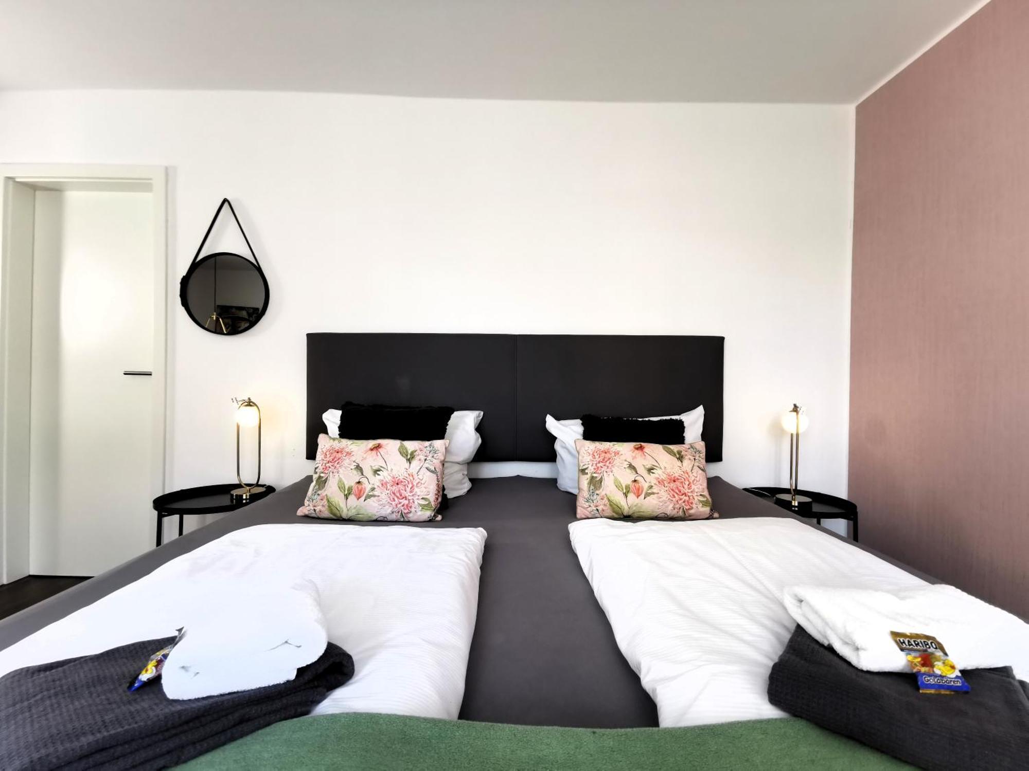 Bohnapartments Am Anger - Zentrum - Vollausstattung - Wlan Ерфурт Екстериор снимка